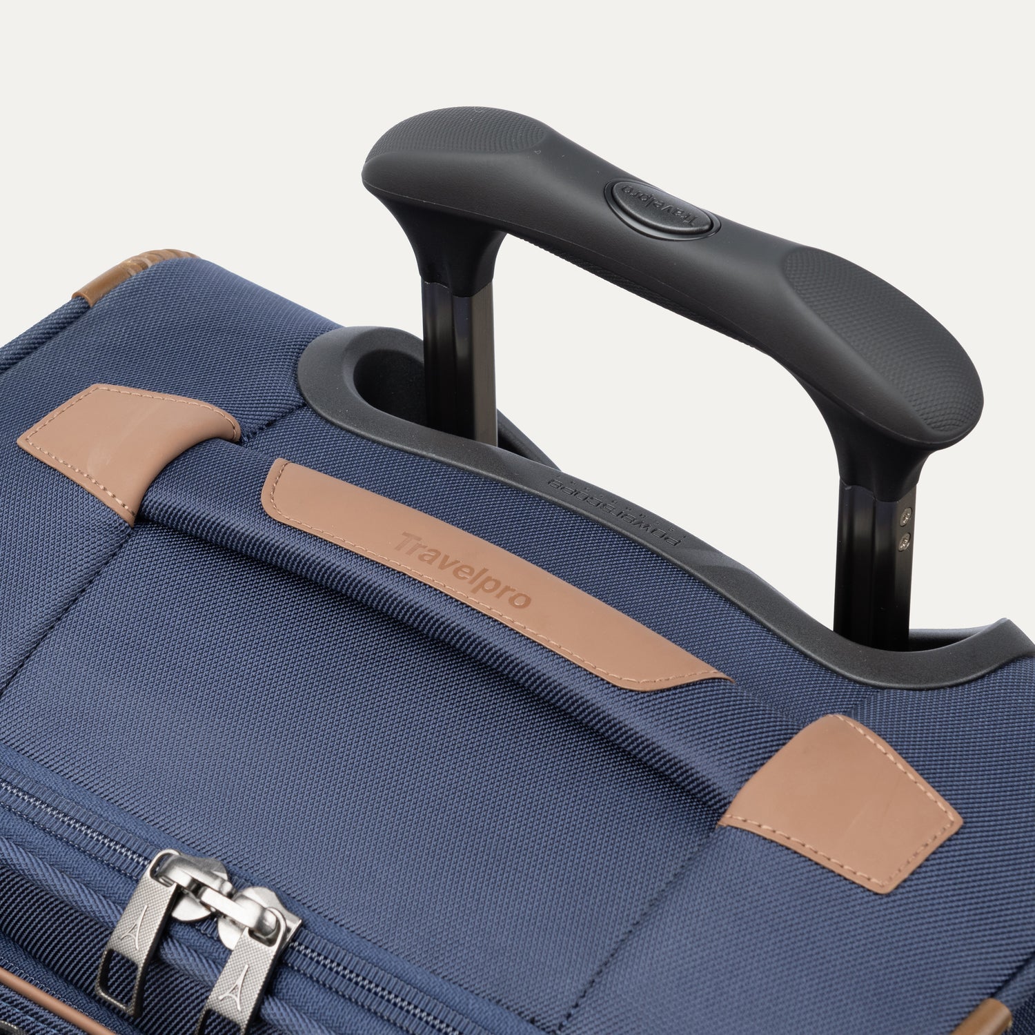 Crew™ Classic Carry-On / Large Check-In Set