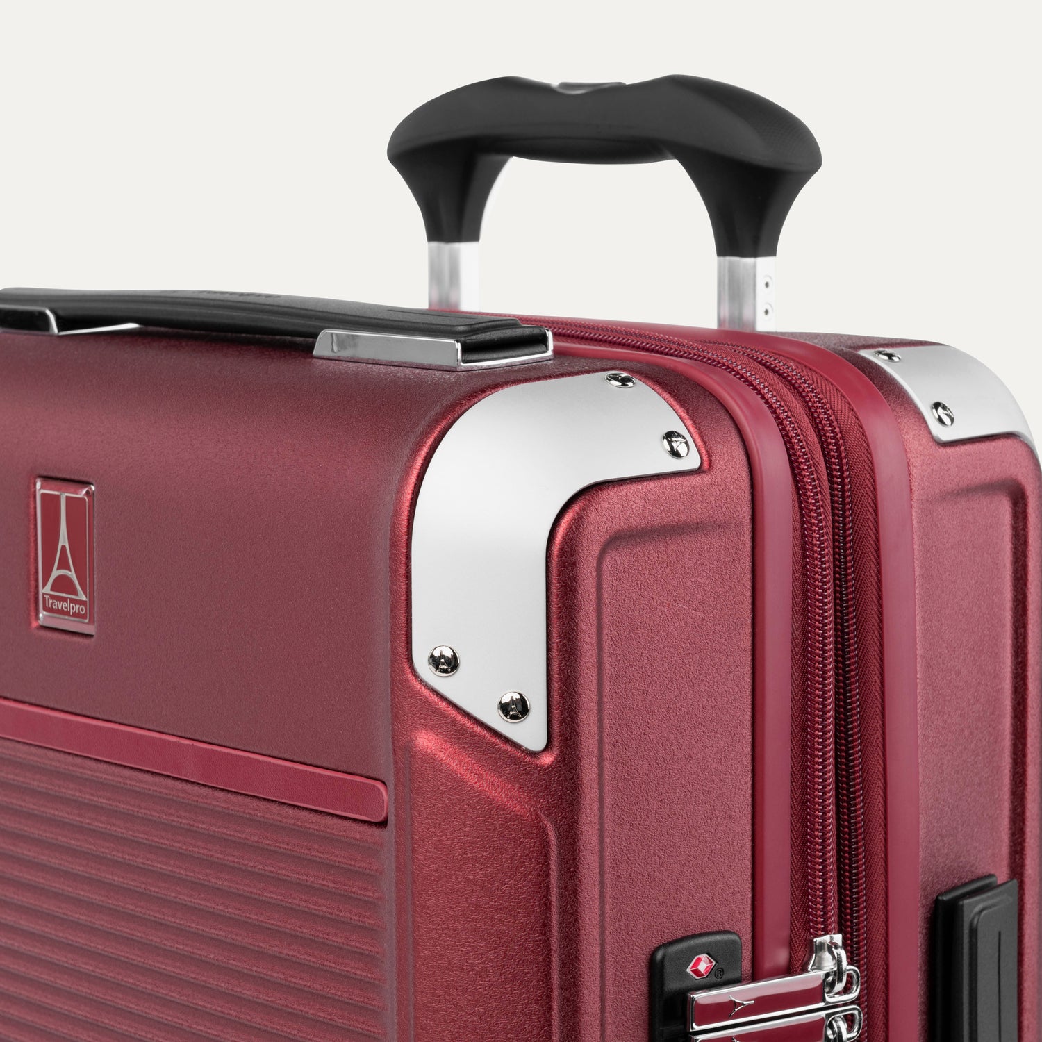 Platinum® Elite Hardside Carry on / Travelpross® x Travel + Leisure® Weekender Set