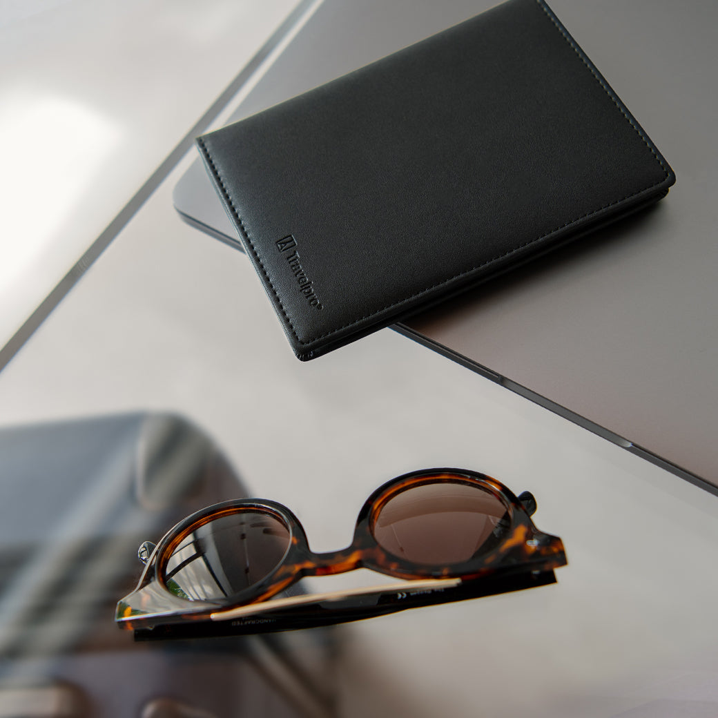 collections/2000x400-website-headers-essentials.jpg