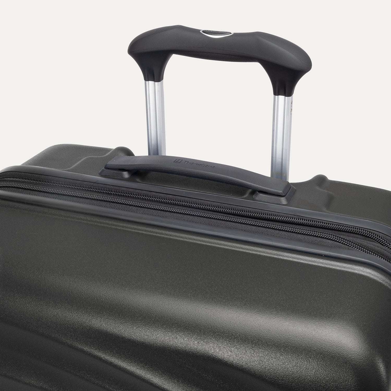 Maxlite® Air V2 Medium Check-In Hardside Spinner
