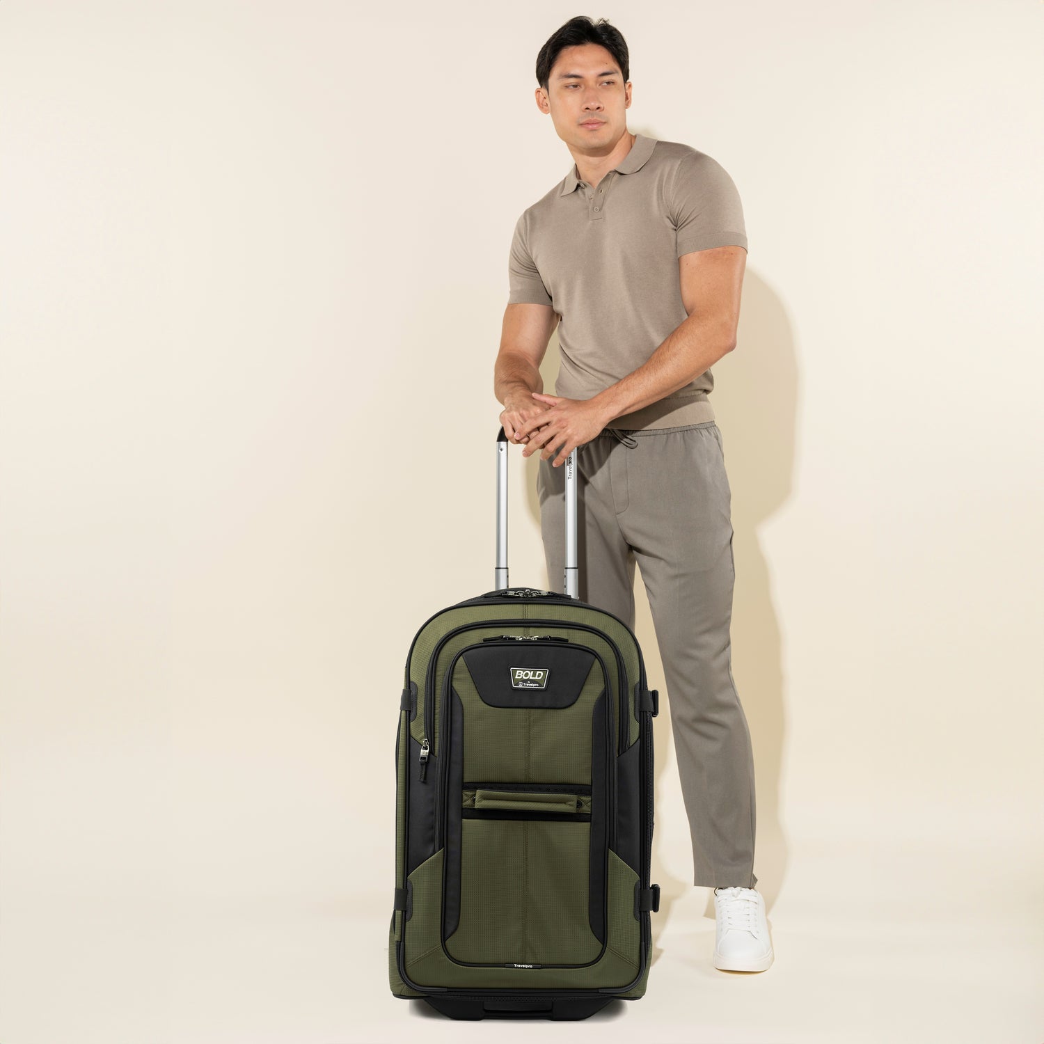 Bold™ By Travelpross® Large Check-In Rollaboard®