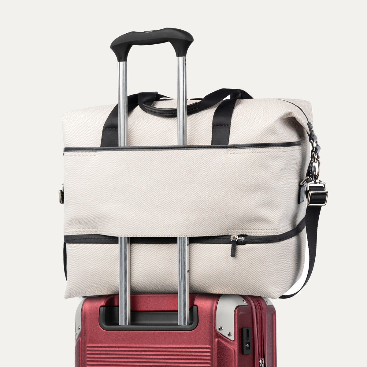 Platinum® Elite Hardside Carry on / Travelpross® x Travel + Leisure® Weekender Set